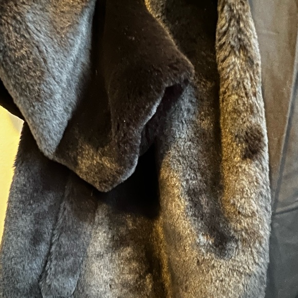 Zara fun fur Teddy hooded jacket size S black - Picture 8 of 10